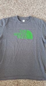 Men's sz MEDIUM The Northface t-shirt EUC